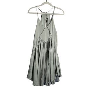 Romeo & Juliet Couture Gray Strappy Flowy Dress Size Small